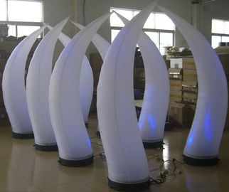 Plastic Opblaasbare de Verlichtingsdecoratie van Shell, de Opblaasbare Ventilator van de Luchtventilator